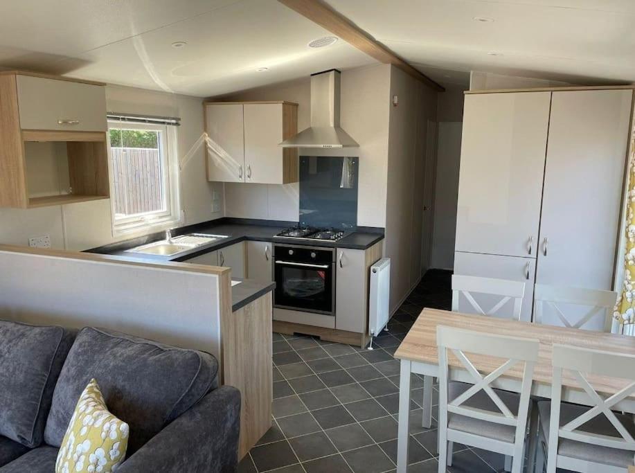 Appartamento Billing Aquadrome Northampton, Royale Poplar Km12 Esterno foto