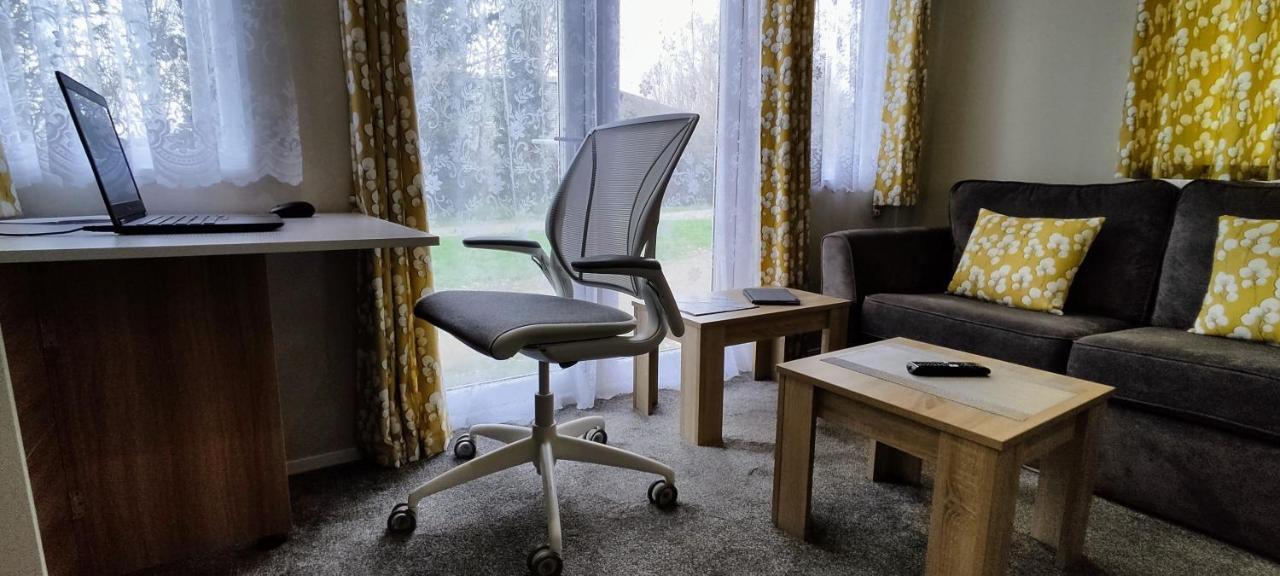 Appartamento Billing Aquadrome Northampton, Royale Poplar Km12 Esterno foto